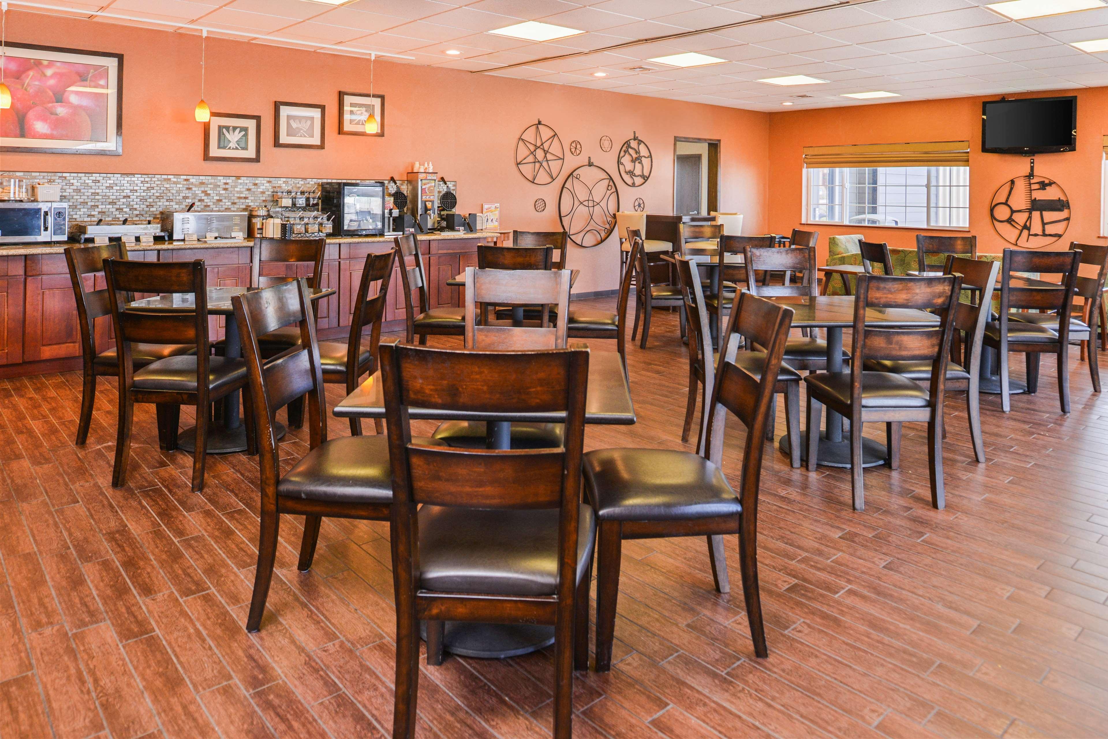 Best Western Plus Rama Inn Редмънд Екстериор снимка